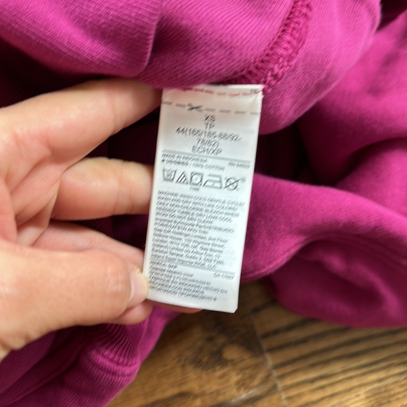 Yeezy x Gap Sweatshirt - Picture 5 of 6